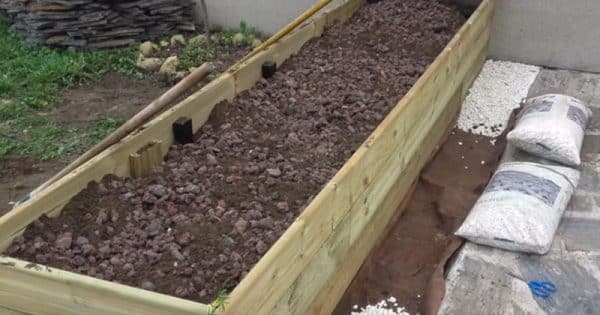 Construire une jardinière en bois : conseils de fabrication - Les Copeaux