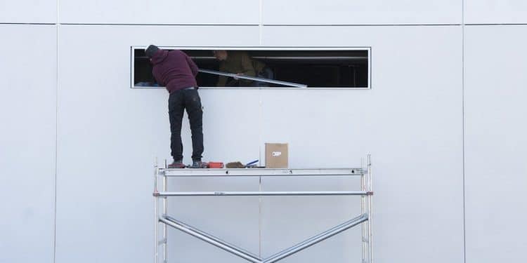 Pose de fenêtre : pourquoi faire appel à un professionnel ?